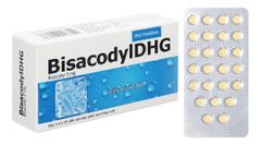 BisacodylDHG 5mg trị táo bón, làm sạch ruột trước và sau phẫu thuật (4 vỉ x 25 viên)